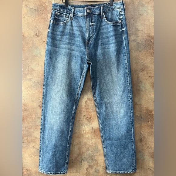 GAP Denim - Women’s GAP Classic Straight Jeans - NWOT